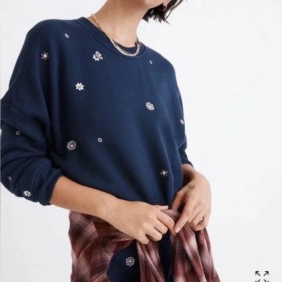 Madewell Sweaters - Madewell Floral Embroidered Navy Blue Sweater